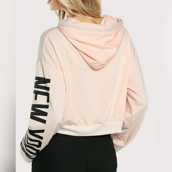 ⬇️VIVA | New York Print Sleeve Hoodie - Picture 3 of 5